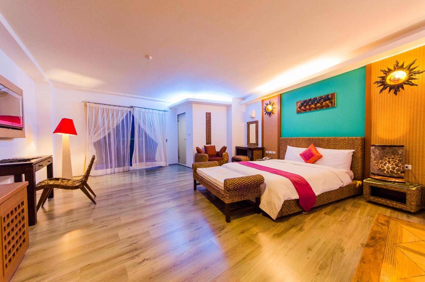 Seasons Bali Fashion Inn Kenting Buitenkant foto