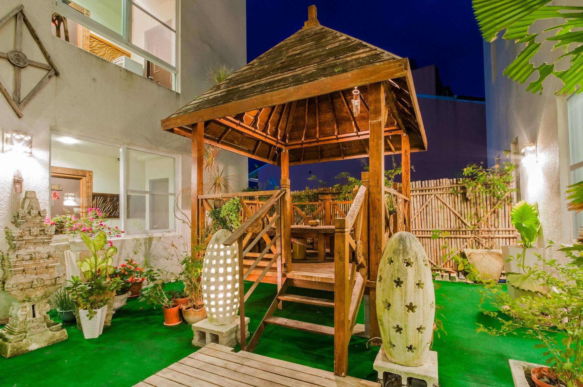 Seasons Bali Fashion Inn Kenting Buitenkant foto